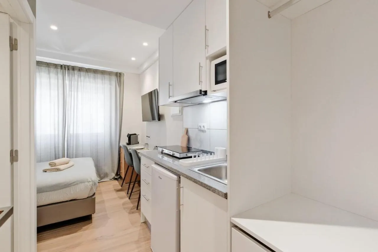 Apartment Lovely Studio Fully Equipped Near Subway N13 Lisbon